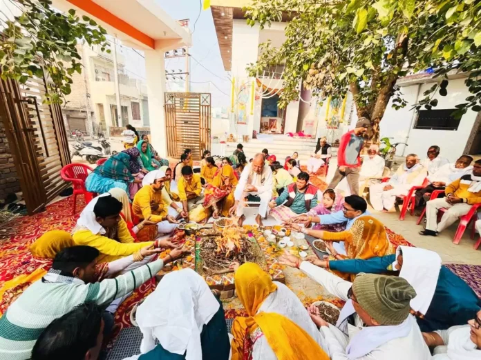 The installation ceremony of the idol of Lord Sri Lakshmi Narayan was completed in Baliali village