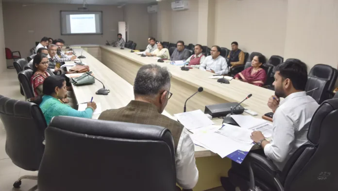 ADC held a meeting with the officials and reviewed the progress of the Chief Minister's announcements in the district