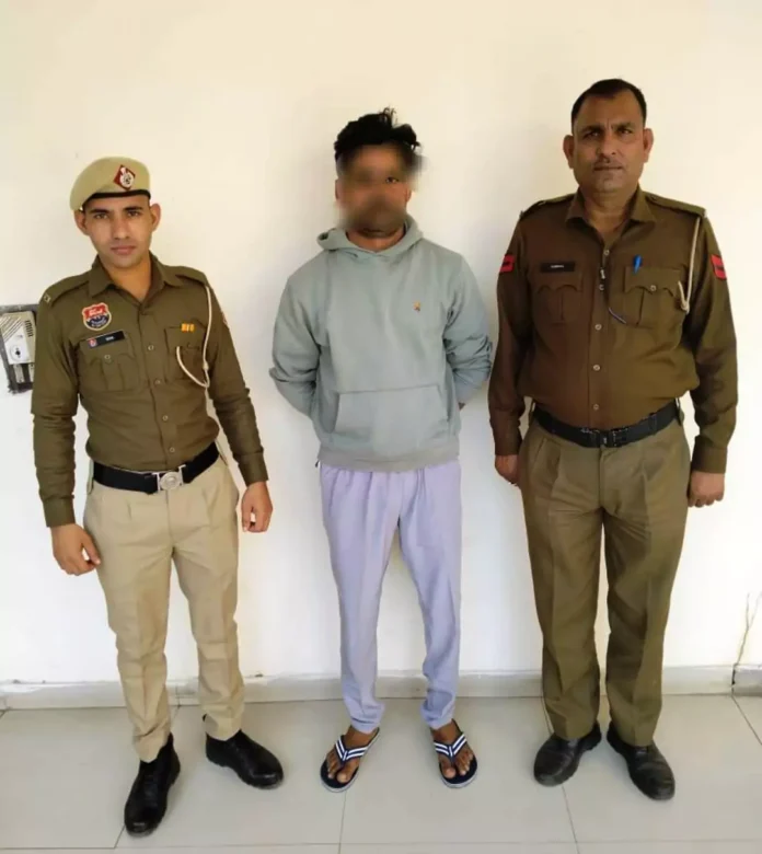 Accused of demanding extortion from shopkeeper and threatening to kill him arrested