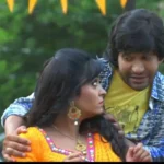 Bhojpuri song Belouse Ke Bhitar Romantic scene of Nirahua and Shubhi Sharma in the song 'Belouse Ke Bhitar' is trending on YouTube