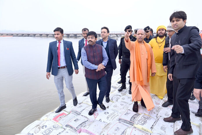 Mahakumbh 2025 से पहले प्रयागराज में शुरू होगा बॉयो सीएनजी प्लांट, CM Yogi Adityanath ने किया निरीक्षण