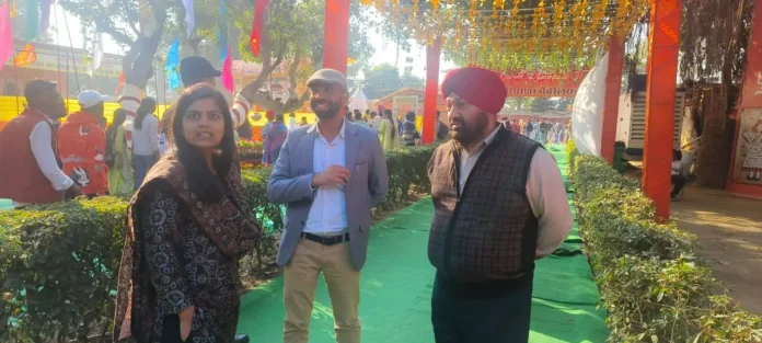 Deputy Commissioner Neha Singh took stock of the preparations in Purushottampura Bagh and Haryana Pavilion.