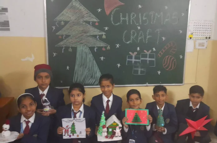 Dr.M.K.K. 'Christmas Crafts' competition organized in Arya Model School