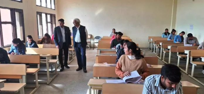 IGU Vice Chancellor inspected the examination centers