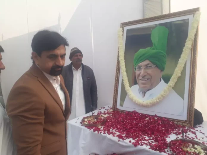 Late, who was a big pillar of Haryana's politics. Ch. Omprakash Chautala Dr. Dinesh Sansanwal