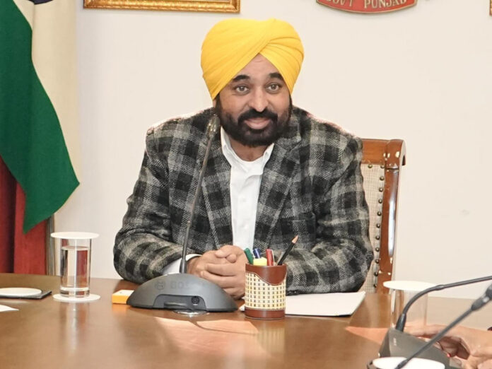 Punjab CM News : पंजाब में बिना सिफारिश मिल रही सरकारी नौकरी : मान