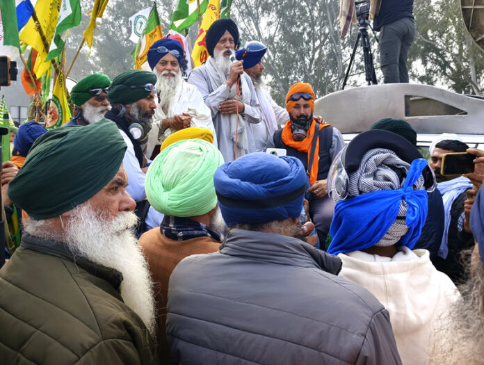 Punjab Farmer Protest Live : किसानों को हरियाणा ने नहीं दी मार्च की अनुमति