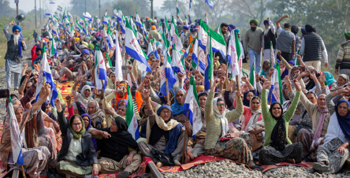 Punjab Farmers Protest : किसान संगठनों के बीच हुई अहम मीटिंग