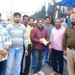 नगर पालिका और पुलिस प्रशासन ने मिलकर चलाया अतिक्रमण हटाओ अभियान