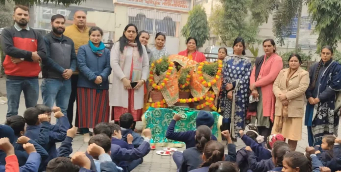 Tulsi Day celebrated in the premises of SD Senior Secondary School