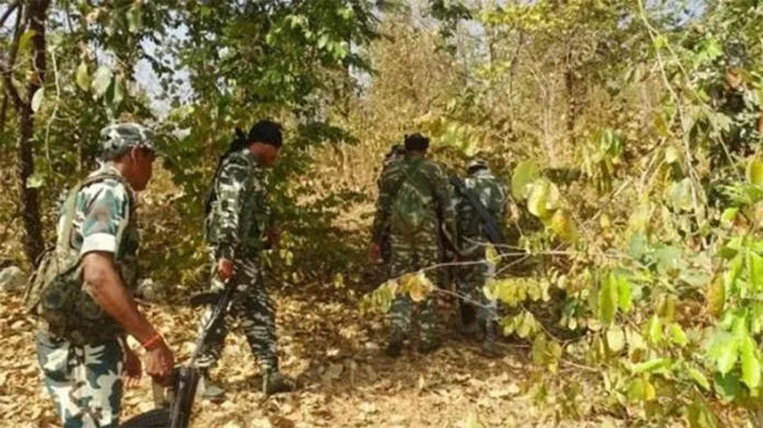 Chhattisgarh Naxal News: अबूझमाड़ के जंगलों में मुठभेड़ में 7 नक्सली ढेर