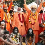 Kumbh 2025: महाकुम्भ में सजधज कर पहुंचने लगे संतो के अखाड़े