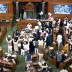 Parliament Today Updates: विपक्ष के विरोध के कारण लोकसभा और राज्यसभा 2:00 बजे तक स्थगित