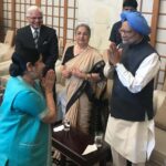 National News : जब सदन में Manmohan Singh और Sushma Swaraj के बीच हुआ शायरी मुकाबला