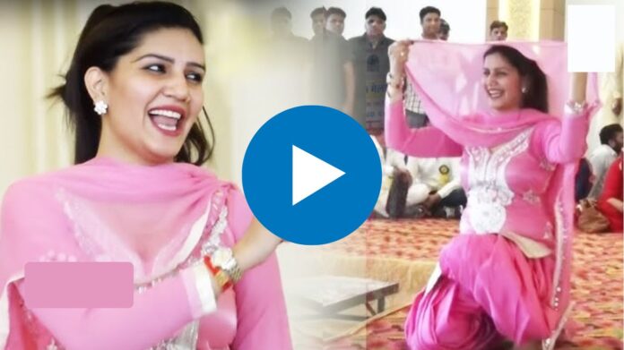 Sapna Choudhary Dance: सपना चौधरी ने डांस से मचाया तहलका, फिर ताऊ ने स्टेज पर चढ़कर कर दी ऐसी हरकत