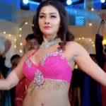 Bhojpuri Song Namrata Malla's bold chemistry seen in the song 'Balamuwa Ke Ballam', video catches fire on YouTube with 154 million views.