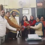 Charkhi Dadri News Hasla officials submitted memorandum to the District Education Officer