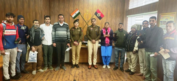 Cyber ​​cell team recovered 14 lost smart phones of common people in 30 days