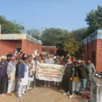 Employees angry at the department for not issuing LTC and not taking back the facilities of 23 removed employees, staged a sit-in at the SDO office and submitted a memorandum to the SDM.