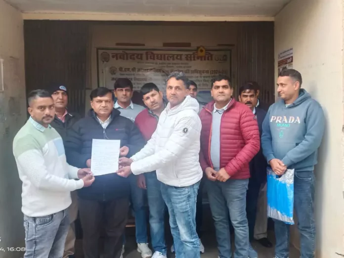 Hasla officials submitted memorandum to the Block Education Officer