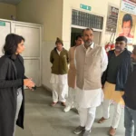 MLA did a surprise inspection of Hadaudi PHC and talked to the patients, assured of soon posting on the vacant post of pharmacist, starting of bus service.