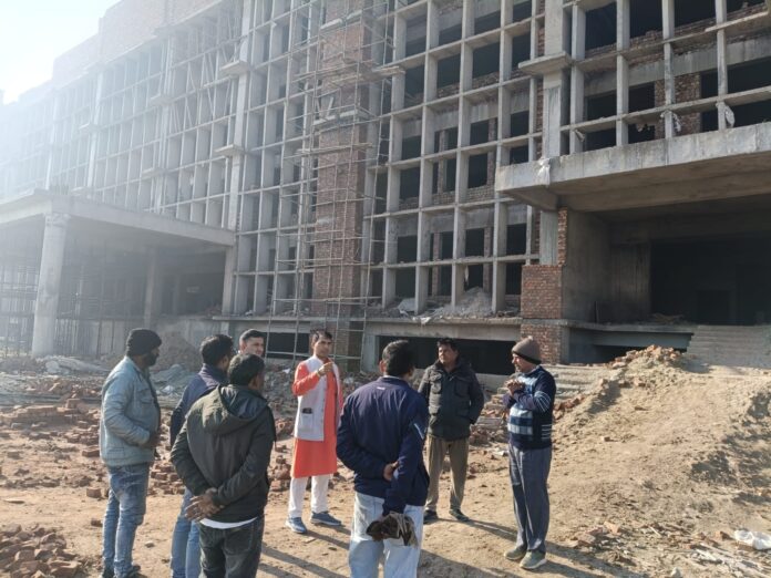 Municipal Council Chairman inspected major projects going on in the city