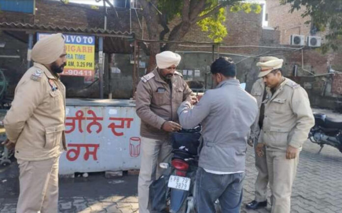 Punjab News : गणतंत्र दिवस को लेकर पंजाब पुलिस ने बनाई रणनीति