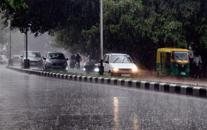 Haryana Weather Update: हरियाणा में आज रात से बदलेगा मौसम, बारिश की संभावना