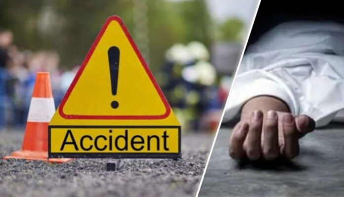 Karnal Accident News: करनाल में संतुलन बिगड़ने के कारण दीवार से टकराया कैंटर, ड्राइवर और क्लीनर की मौत