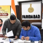 Faridabad News : जनता व प्रशासन के बीच संवाद का सशक्त माध्यम बन रहे समाधान शिविर : डीसी