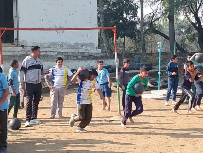 Shaheed Bhagat Singh Sports Academy organized games