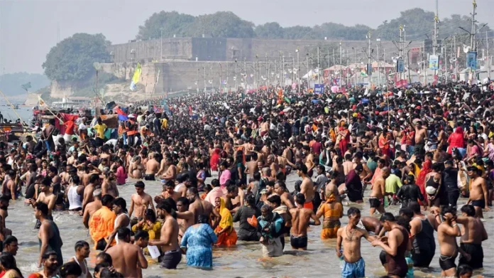 Mahakumbh: प्रयागराज में भगदड़ में 30 लोगों की मौत, आज 55.11 लाख श्रद्धालुओं ने लगाई डुबकी