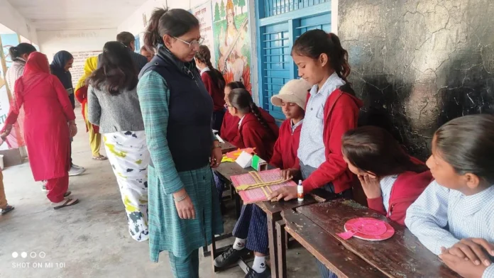 A fair was organized to generate interest in science, engineering and mathematics among students.