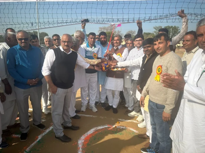 Bahal defeated Bithan in volleyball competition