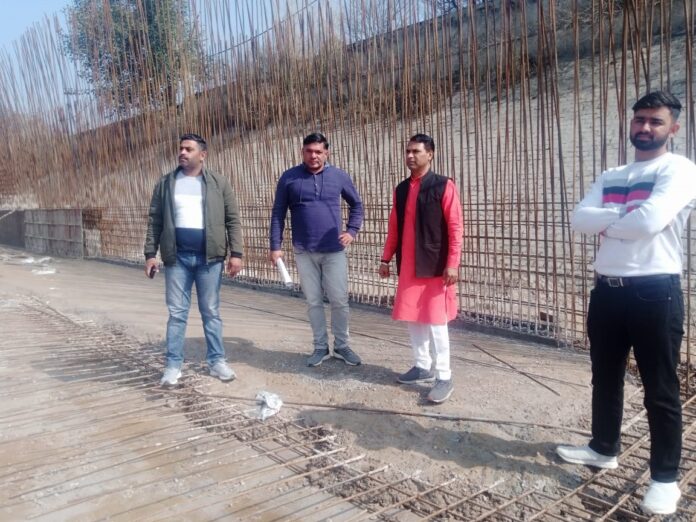 Municipal Council Chairman took stock of the ongoing development works in the city.