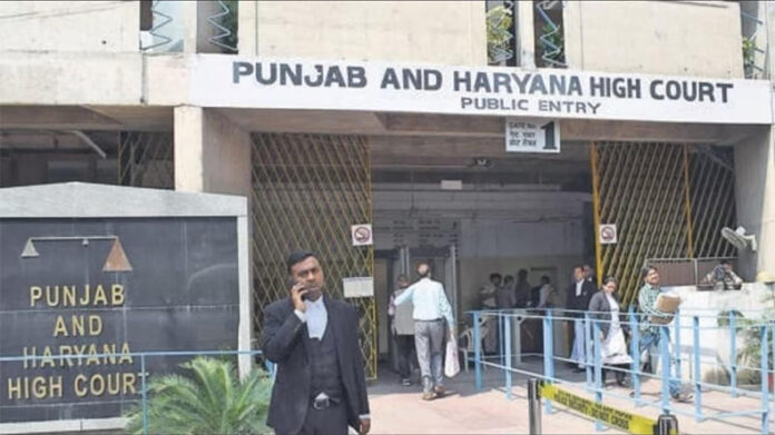 Punjab-Haryana High Court News: 370 भ्रष्ट पटवारियों की लिस्ट के मामले में हाईकोर्ट ने हरियाणा सरकार को जारी किया नोटिस