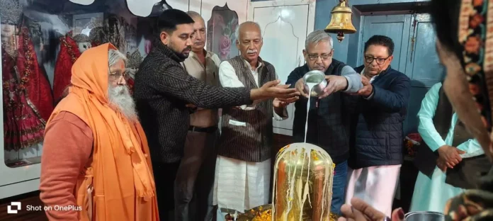 Fatehabad News : हमें शिव पुराण के केवल संवाद ही नहीं सुनने भीतर छिपे आध्यात्मिक रहस्य भी जानने हैं : स्वामी दिव्यानंद जी