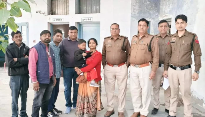 Sirsa News : पुलिस ने गुम हुए बच्चे को ऑपरेशन मुस्कान के तहत मात्र तीन घंटे में ढूंढ निकाला