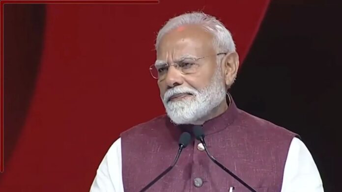 PM Modi In NXT Conclave 2025: पीएम मोदी ने इन दो कानूनों का किया जिक्र, बांस वाला नियम बताते हुए हंस पड़े प्रधानमंत्री