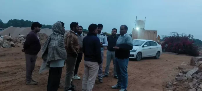 Surprise inspection of Dadri mining area by headquarters officials