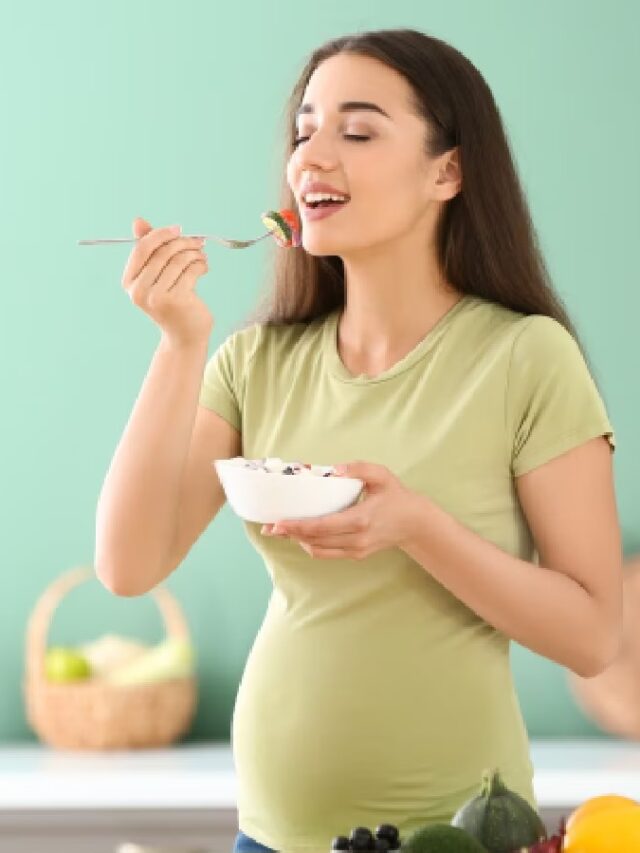 Pregnancy Diet Chart: प्रेग्नेंट महिलाओं के लिए वरदान हैं ये आयरन से भरपूर फूड्स